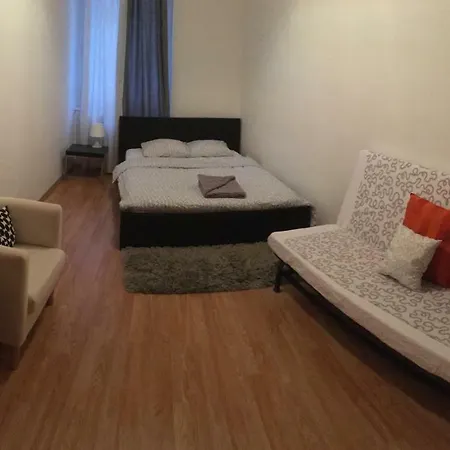 Downtown Behounska Apartmán *